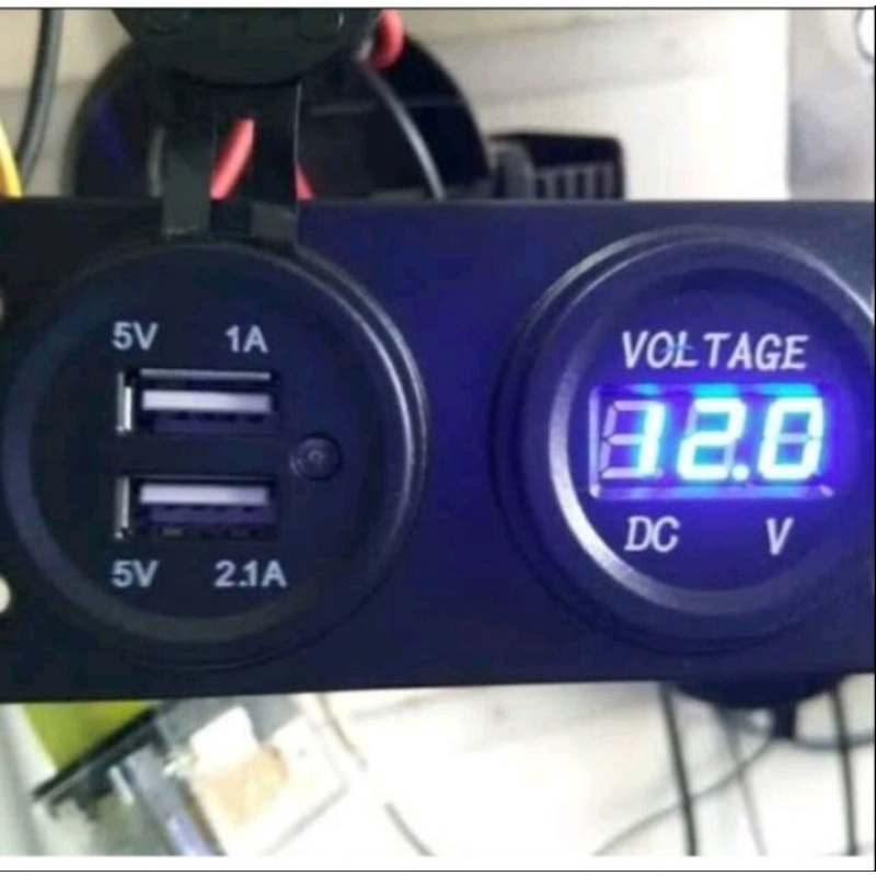 Volmeter/Charger Hp Usb Body Universal Nmax,Pcx,Aerox,Lexi,Mio,Vario,Xmax Dll