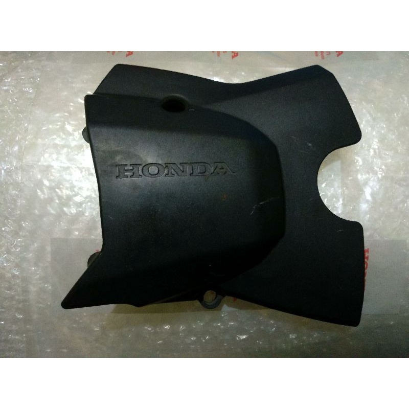 TUTUP GEAR DEPAN HONDA SUPRA X125 HELM IN SUPRA X 125 F1 2013-2018 ORIGINAL KYZ A