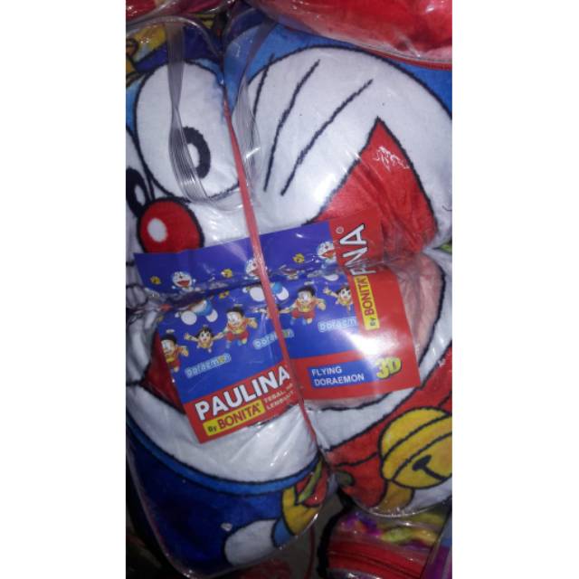 Selimut bonita doraemon