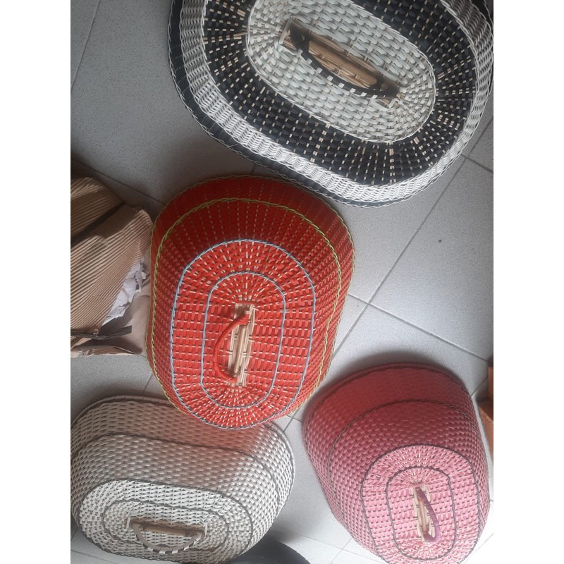 Tudung saji rotan sintetis