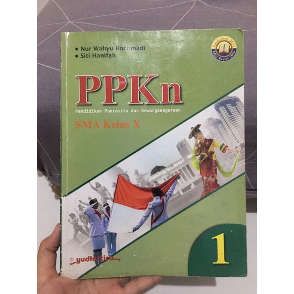 

BUKU PKN YUDHISTIRA KELAS 10