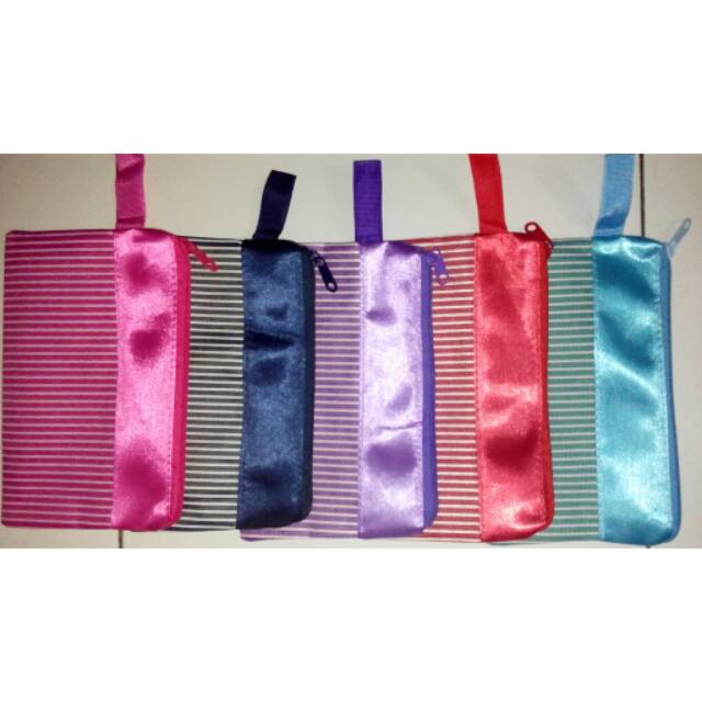 souvenir dompet pouch kosmetik salur besar souvenir pernikahan