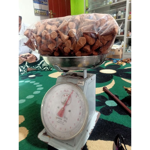dupa gaharu kerucut berlubang,( WANGGI asli )