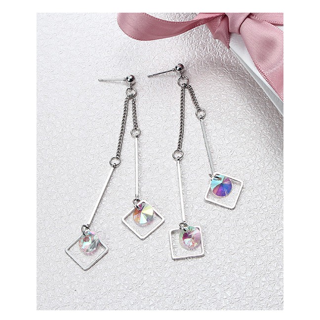 LRC Anting Tusuk Fashion Gold Color Square Shape Design Earrings