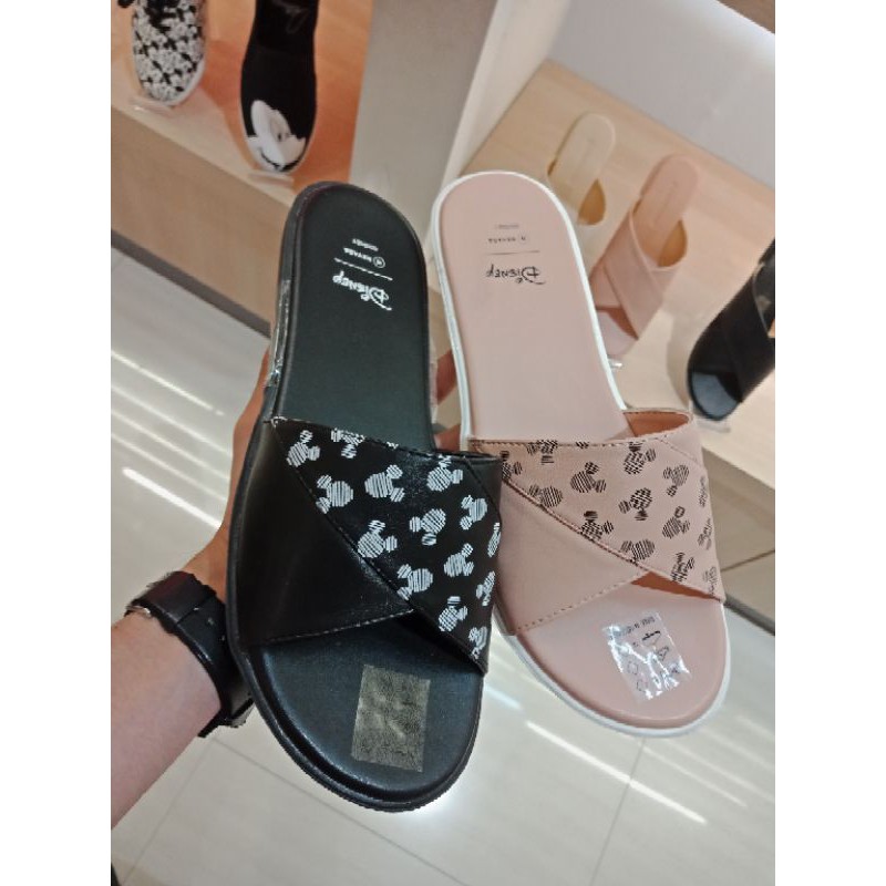 sandal nevada disney original