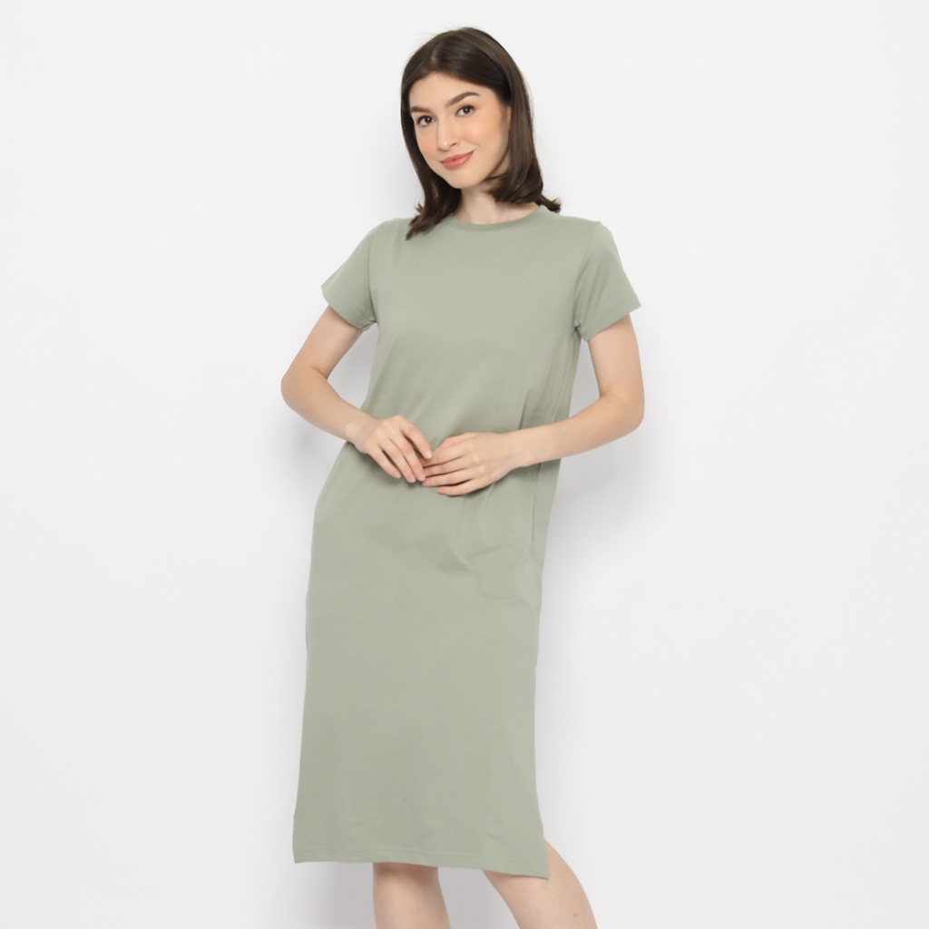 Midi Dress Basic With Slit tunik batusa  S 30