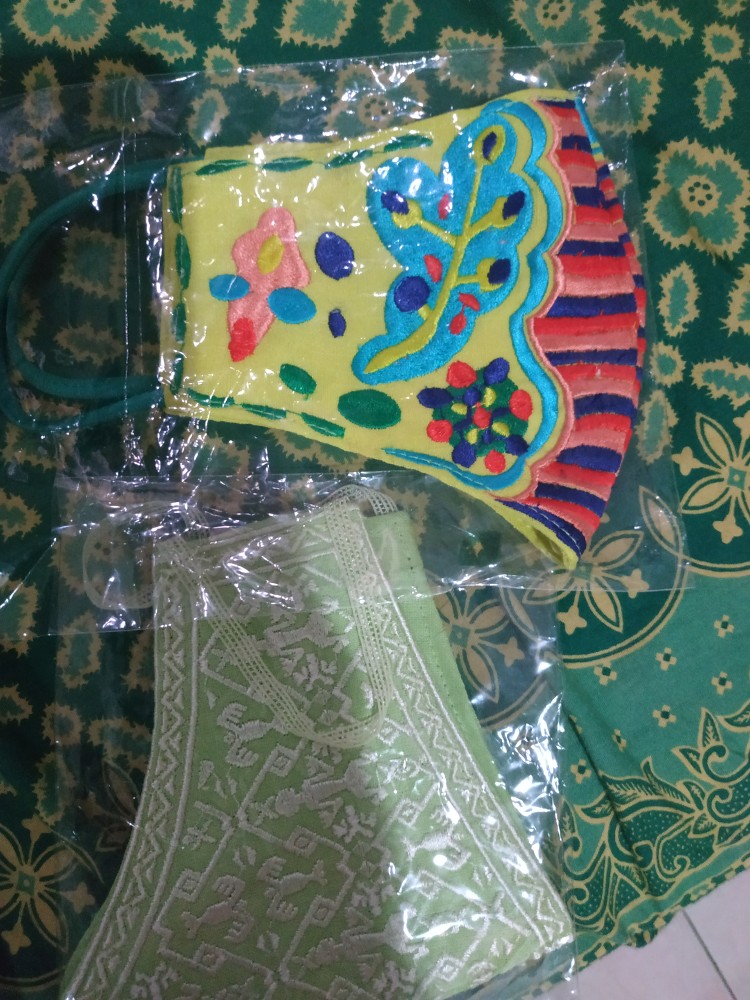 Cod Masker Dewasa Full Bordir Etnik Premium Setiap Pembelian 2 Gratis 1 Masker (motif Random)