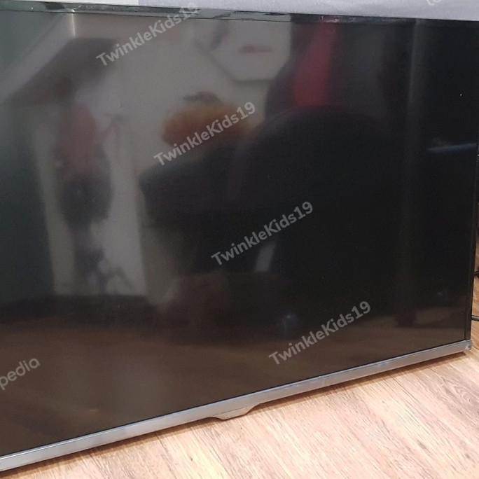 tv led 32 inch flat preloved + braket dinding