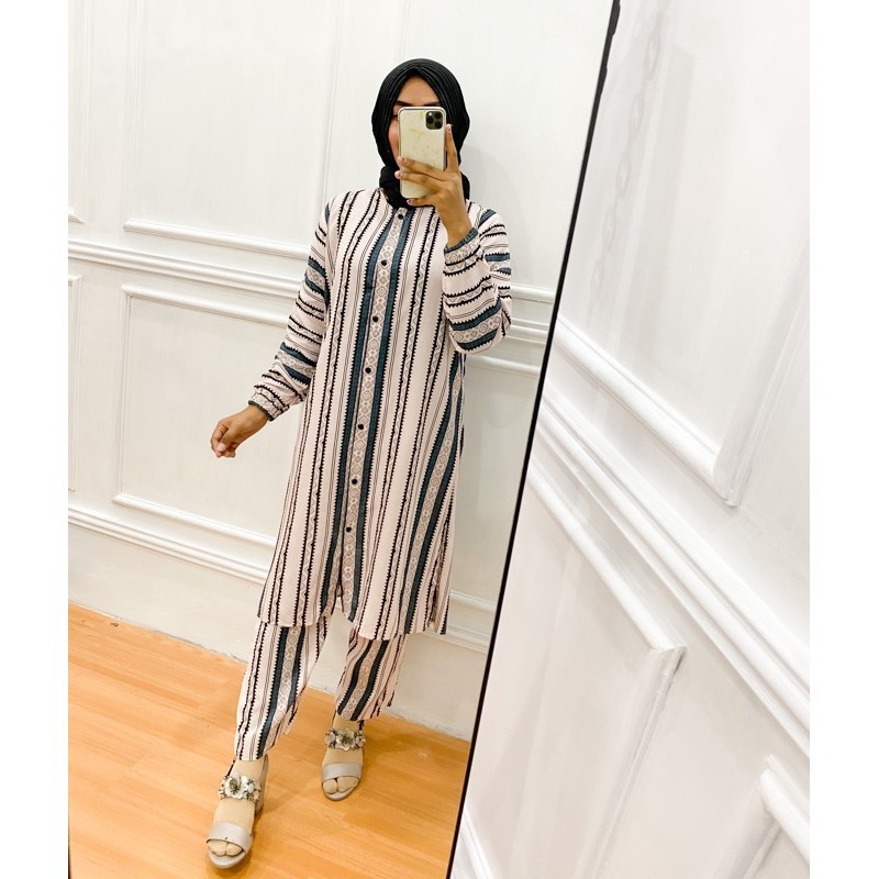 SETELAN KEMEJA CELANA TIFFANY TERBAIK DAN TERMURAH (BISA COD)