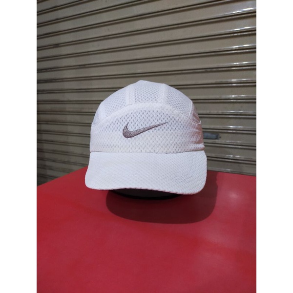 Topi Nike Vintage Big logo Second