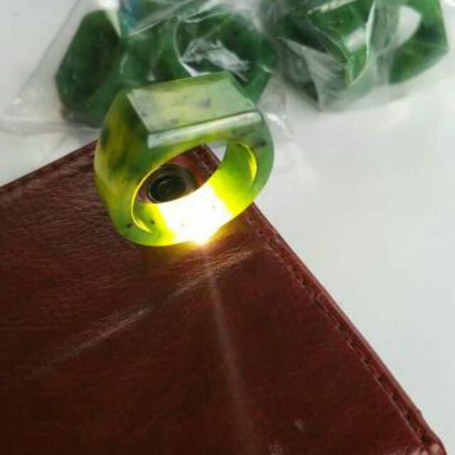 CINCIN NATURAL NEPRITE JADE (GIOK ACEH)