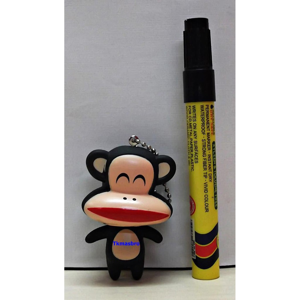 Gantungan kunci Paul frank