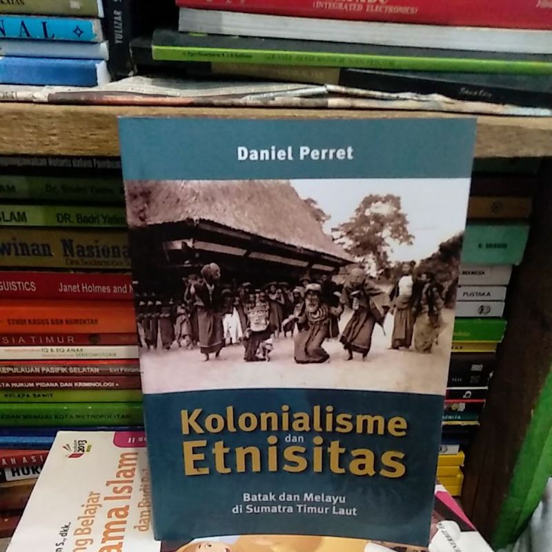 KOLONIALISME ETNISITAS BATAK DAN MELAYU DSUMATRA TIMUR LAUT