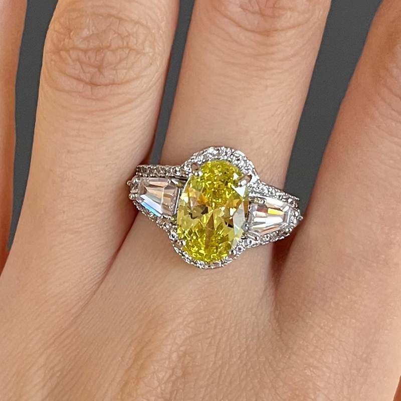 Cincin Wanita Bentuk Oval Kubik Zirkonia Warna Putih Kuning Pink Untuk Aksesoris Pernikahan