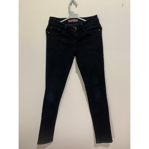 celana jeans merk pink jeans by JJ ukuran S wanita (warna hitam)