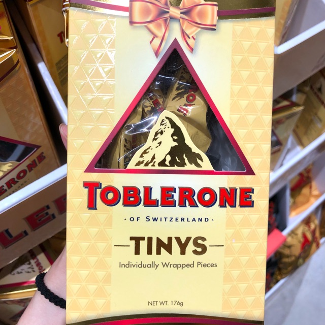 

TOBLERONE TINYS (Christmas Edition)