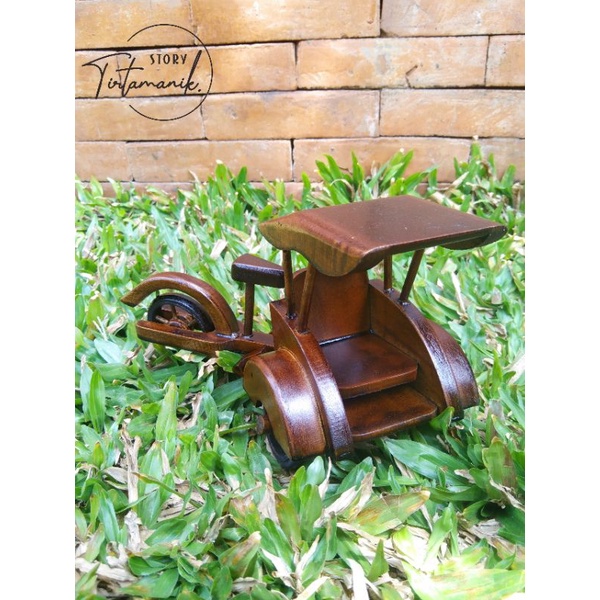 MINIATUR BECAK KAYU