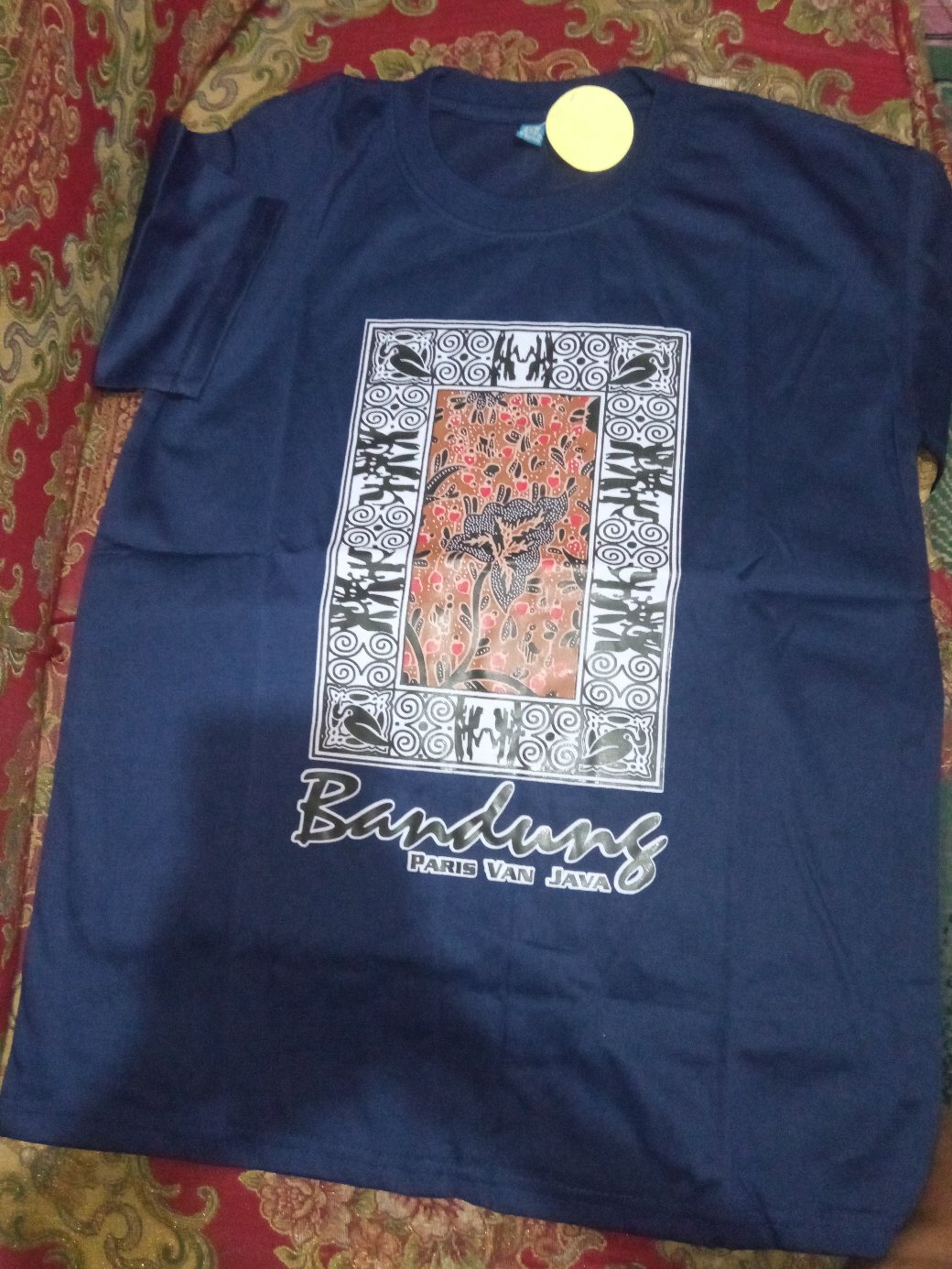 Kaos Pria/pakaian Pria/bandung Batik Kotak/kaos Murah/kaos Distro Premium