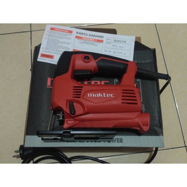 Mesin Gergaji Jigsaw Maktec MT 431