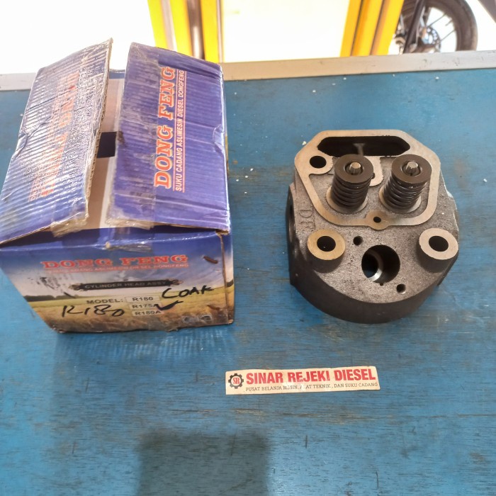 Cylinder Head Deksel Silinder Kop Mesin Diesel R180 Coak Dong Feng gz