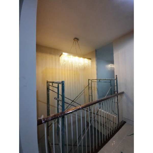 lampu hias kristal meja makan