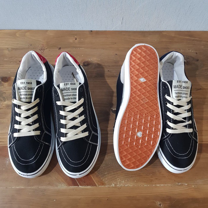 COD BAYAR DITEMPAT!!!! 113011 Men's Breathable Sneakers