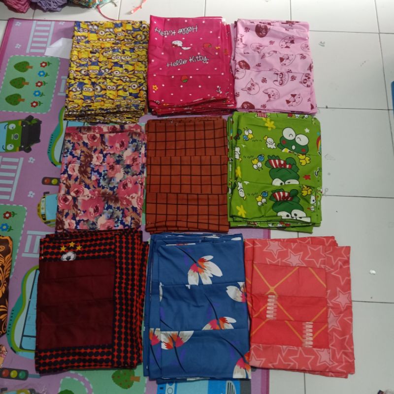 AT175-SARUNG BANTAL KEPALA MOTIF BUNGA/MOTIF ABSTRAK