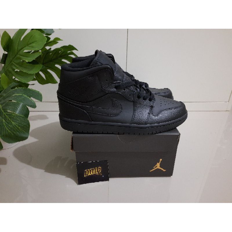 jordan 1 all black junior