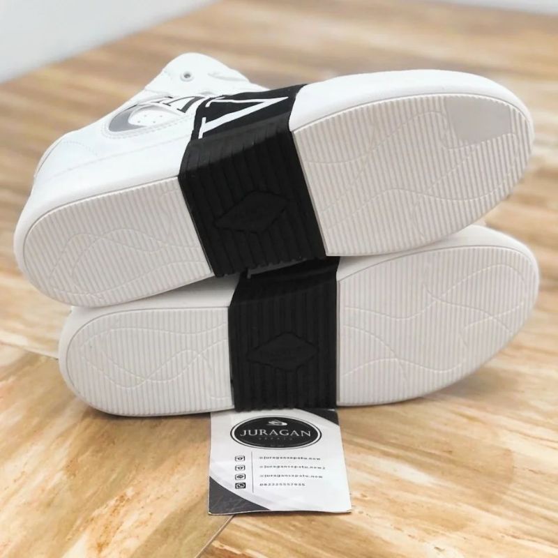 Valentino Garavani VL7N Sneaker &quot;White Black&quot;