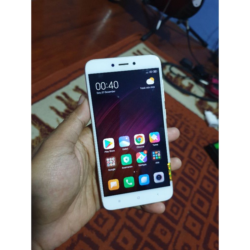 Handphone Hp Xiaomi Redmi 4X Prime 3/32 Second Seken Bekas Murah