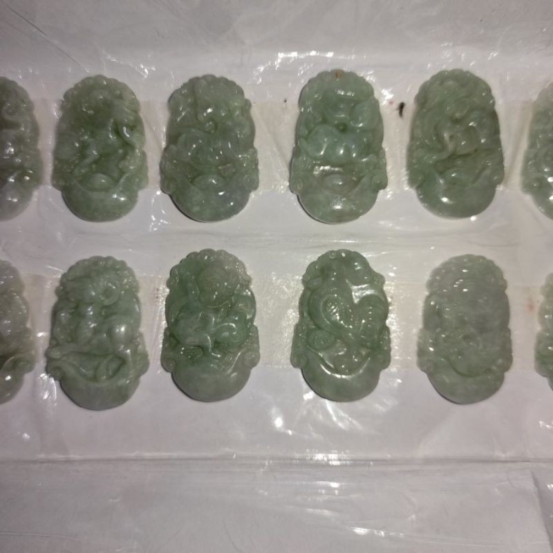 LIONTIN NATURAL JADE GIOK 12 SHIO SET TYPE A NO TREATMENT ADA MEMO
