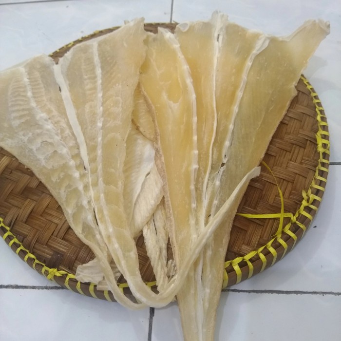 

ikan pari kering