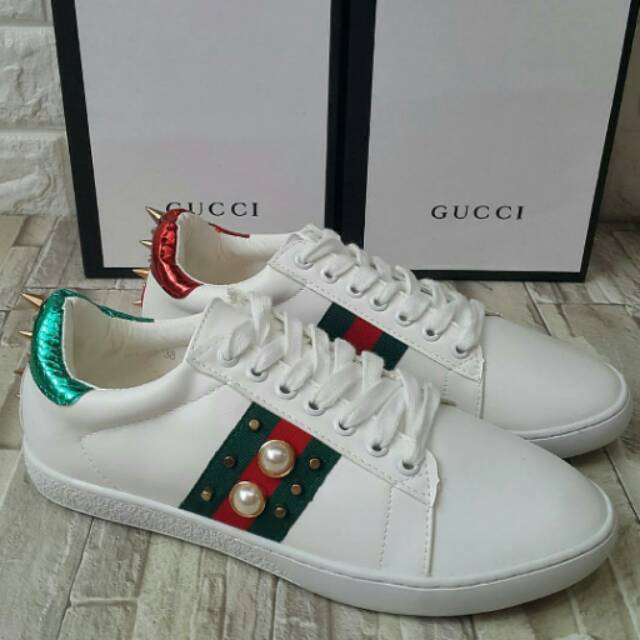 SEPATU WANITA SLIP ON GUCCI PEARL/ GUCCI MUTIARA SNEAKER IMPORT