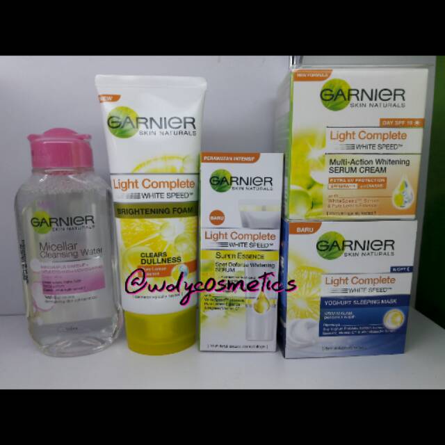 PAKET GARNIER LIGHT COMPLETE SPF