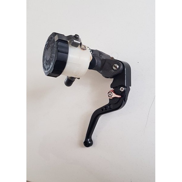 master rem radial depan Suzuki GSX GSXR 600 1000  merk Nissin type radial