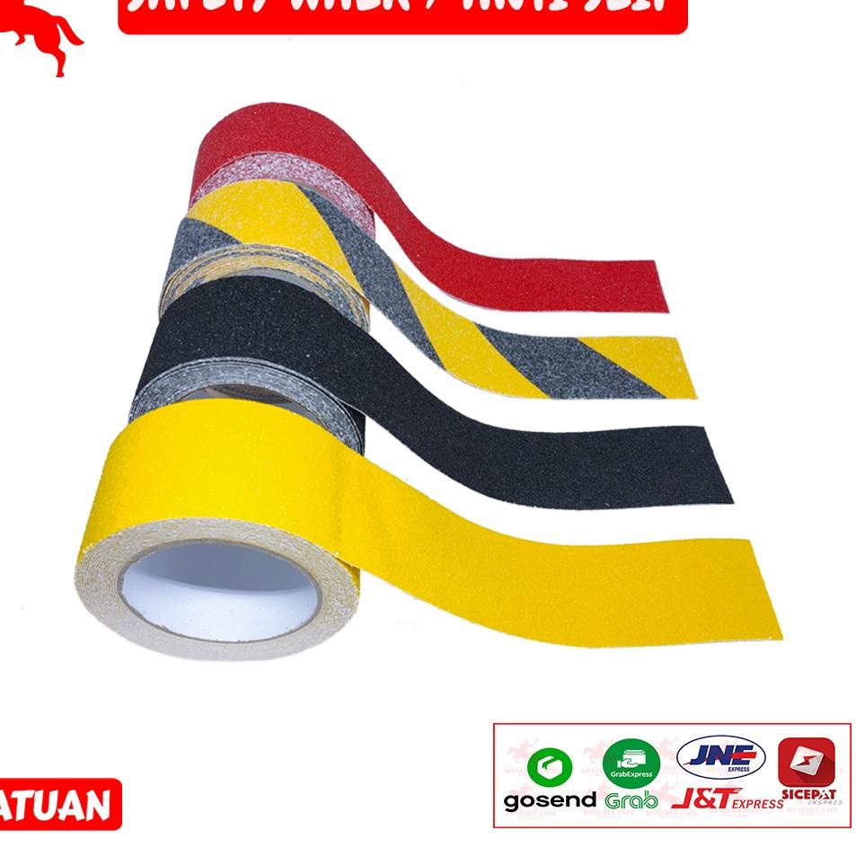 

9.9 Promo Brand Lakban Lantai Anti Slip Ksatria Tape Isolasi Tape Safety Walk Anti Licin Tape Ukuran 50MM X 5M !