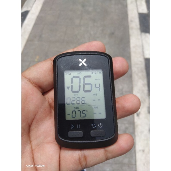 GPS Cyclocomp Spedometer Sepeda XOSS G+ Gplus Second plus Holder baru Siap pakai