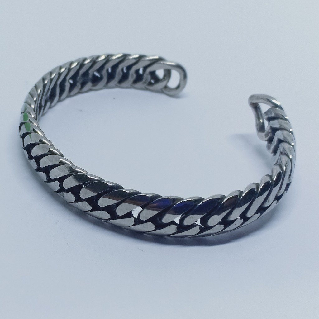 gelang anyaman unik papua