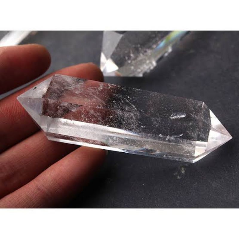Batu kristal 1pc 100% Batu Kuarsa Alami untuk Penyembuhan