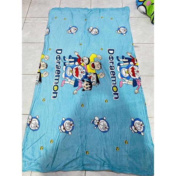 Selimut bulu anak karakter doraemon super lembut