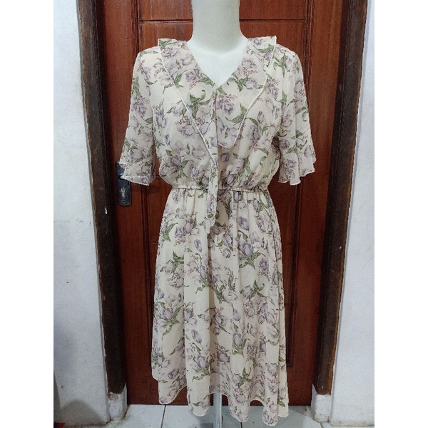 dress korea bunga lilac