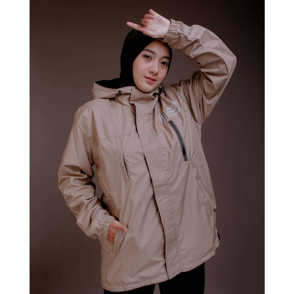 Jaket Parasut Pria / Wanita Waterproof M L XL Jaket Pria / Wanita Terbaru Kekinian Outdoor Anti Air