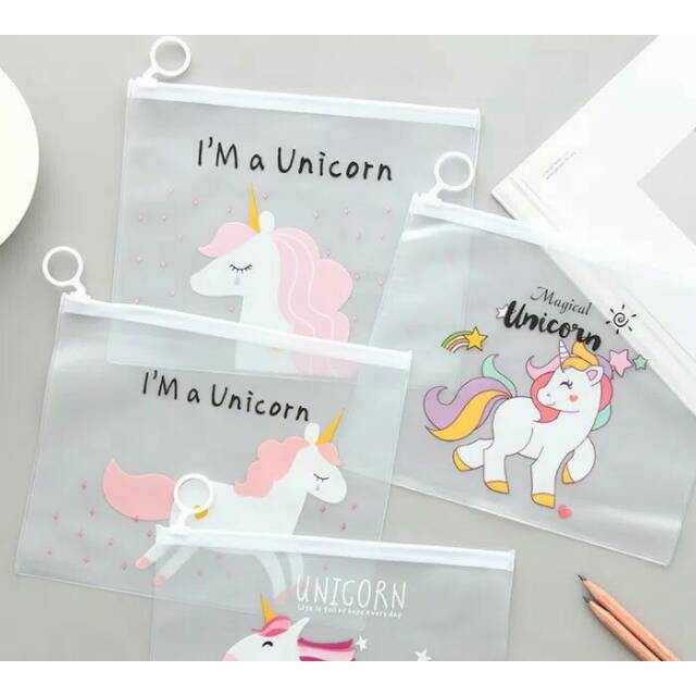 

Tempat Pensil Zipper Unicorn