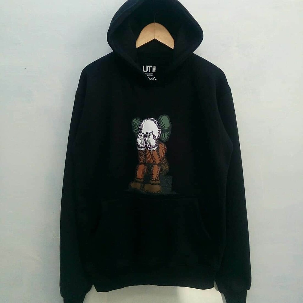 uniqlo hoodie harga