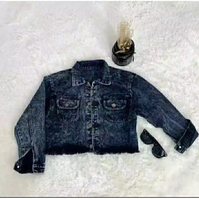 JAKET JEANS CROP WANITA// CEWEK CEWE RAWIS JAKET JINS LD 120 JAKET MURAH TERBARU JAKET JUMBO XL-XXL