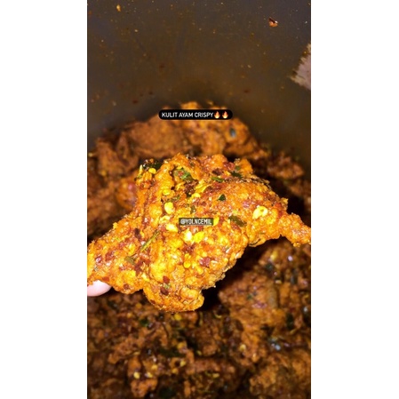 

Kulit Ayam Pedas Berat Bruto 1KG
