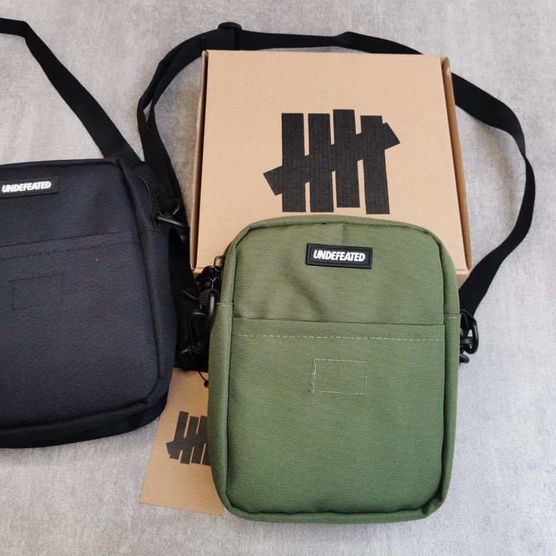 Undefeated Slingbag With Box tas selempang pria dan wanita / tas dada pria dan wanita unisex