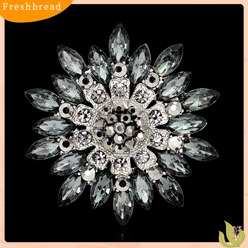 [ TERLARIS]Women Fashion Flower Brooch Crystal Rhinestone Jewelry for Wedding Party Gift