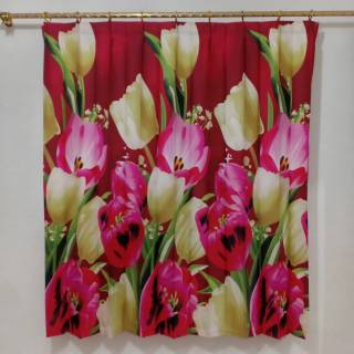 Gorden hordeng jendela kamar tanggung 2 kaca Tulip Merah Gorden hordeng jendela kamar tanggung 2 kaca Tulip Merah