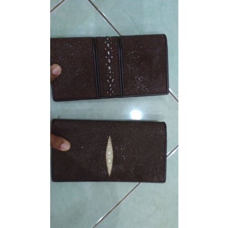 dompet kulit ikan pari